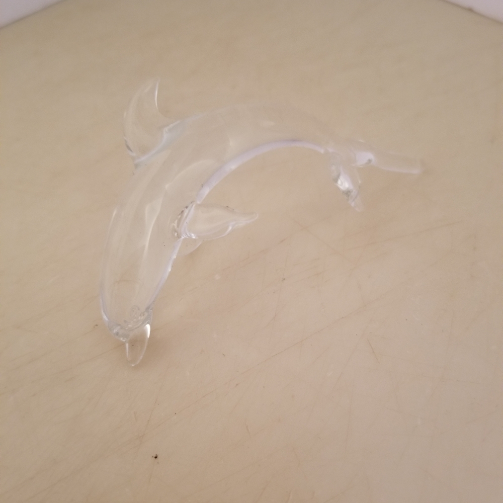 Unk Clear Glass Dolphin Figurine